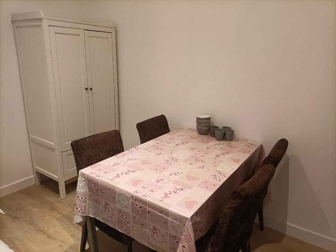 Bed and Breakfast A 7 Minutes De L'Aeroport Cdg 1 Thieux  Экстерьер фото